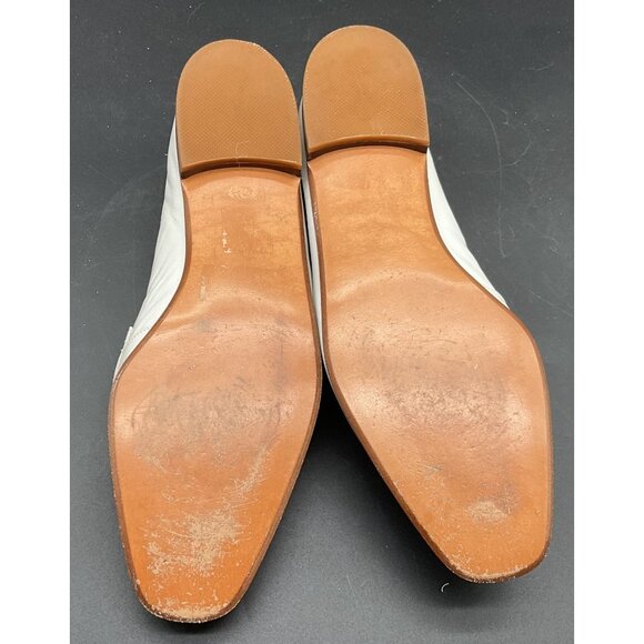 Bally Womens White Leather Loafers With Gold Buckle Detail Size 7 E Switzerland - Picture 3 of 8